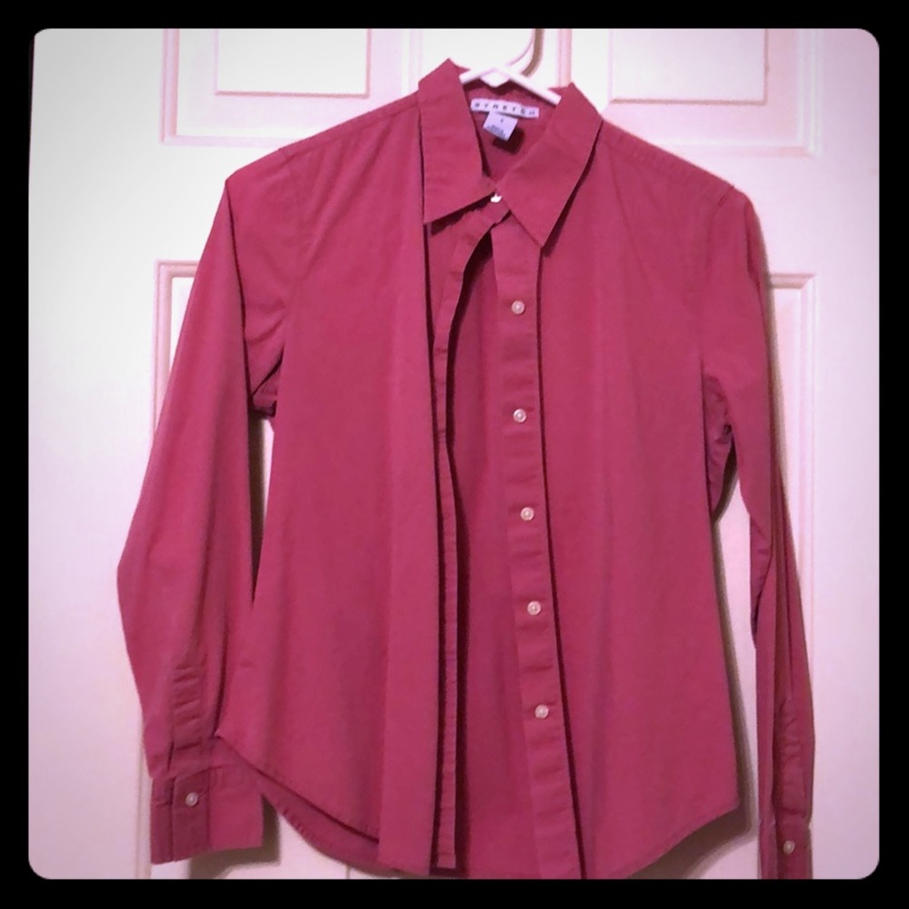 Woman’s blouse